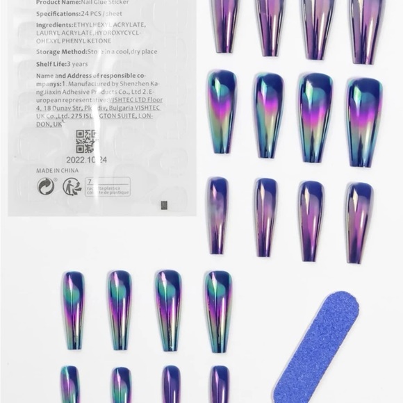 24pc Nail Set ❤️ - Picture 3 of 4